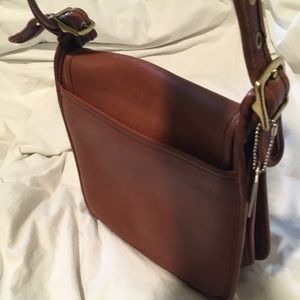 Vintage Coach, genuine leather purse.